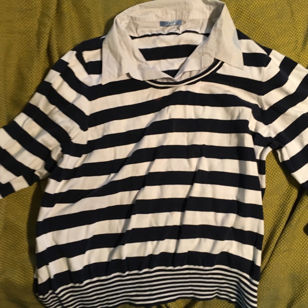 Izod White & black long sleeved striped shirt.